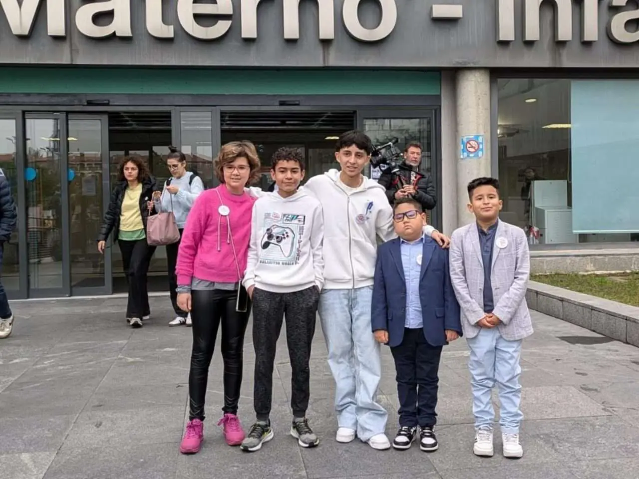 Ocho niños con leucemia se curan gracias a una terapia inmunológica creada por científicos españoles