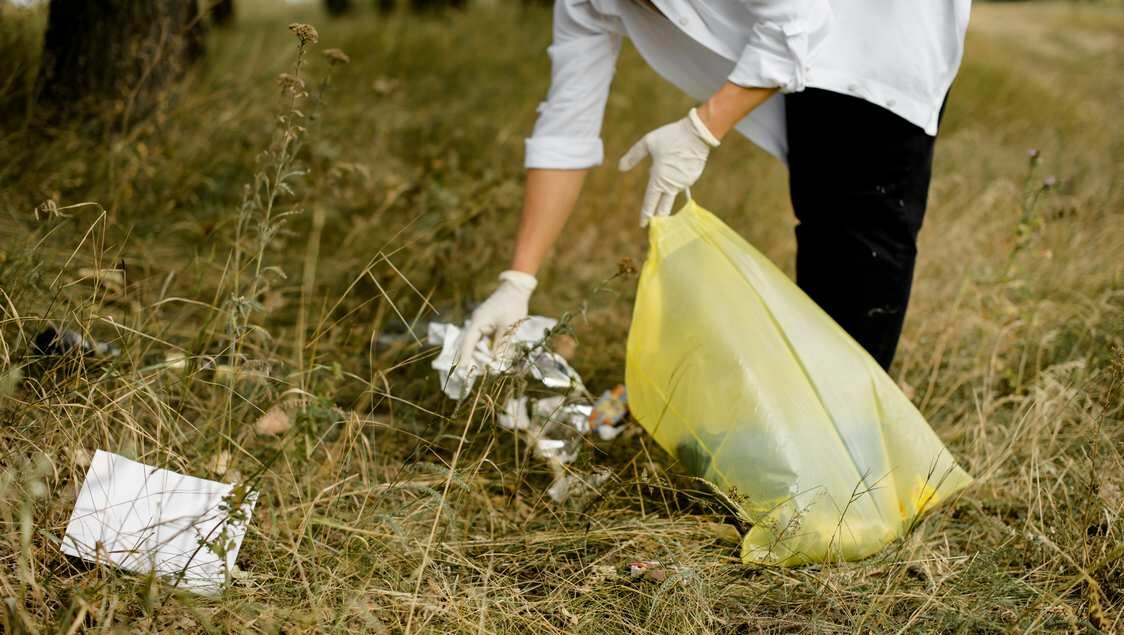 Un estudio revela que la cantidad de basura que se tira en las calles ha disminuido un 34% en todo Estados Unidos desde 2020.